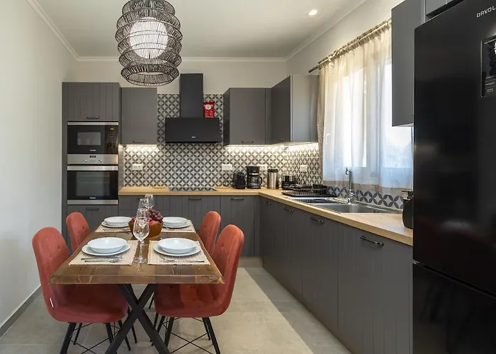 Mater Terra-private Σάμη