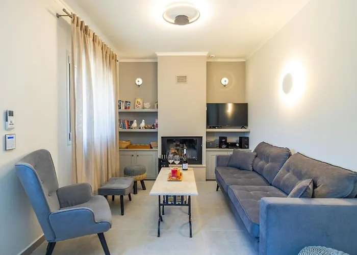 Mater Terra-private *