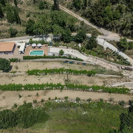 Mater Terra-private Villa Sami (Kefalonia)