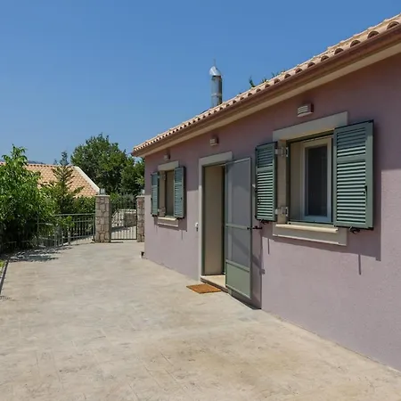 Mater Terra-private Villa