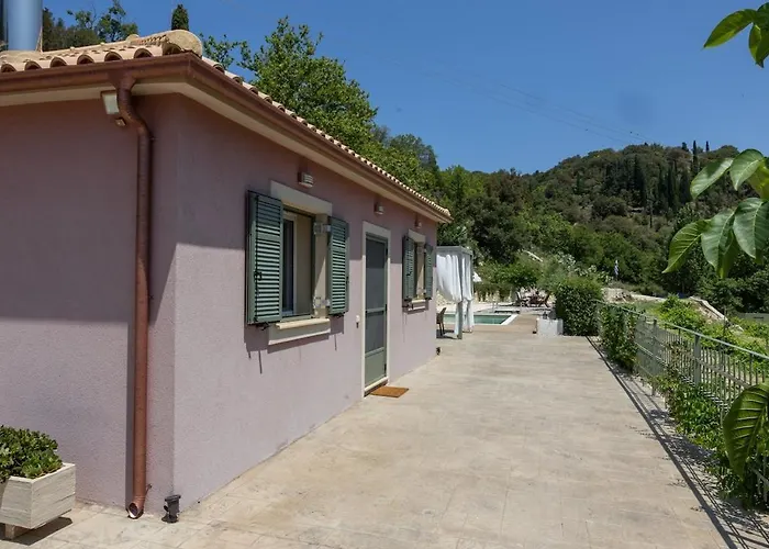 Mater Terra-private Villa Sami (Kefalonia)