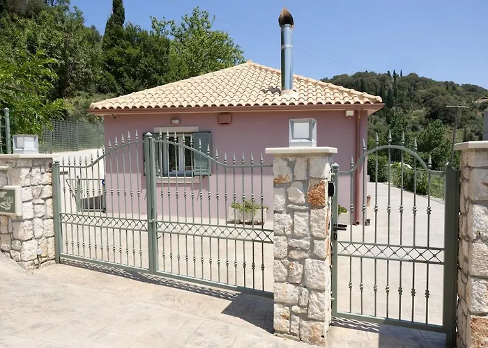 Mater Terra-private * Sami (Kefalonia)