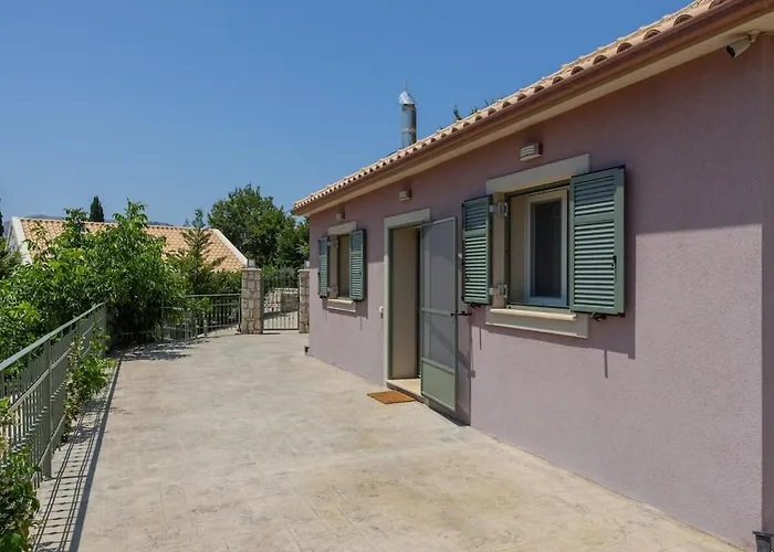 Mater Terra-private Villa