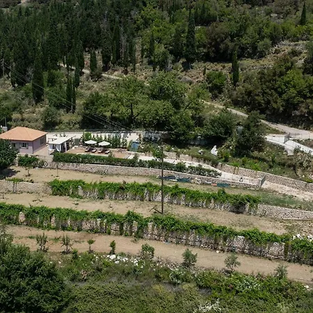 Mater Terra-private Villa Sami (Kefalonia)